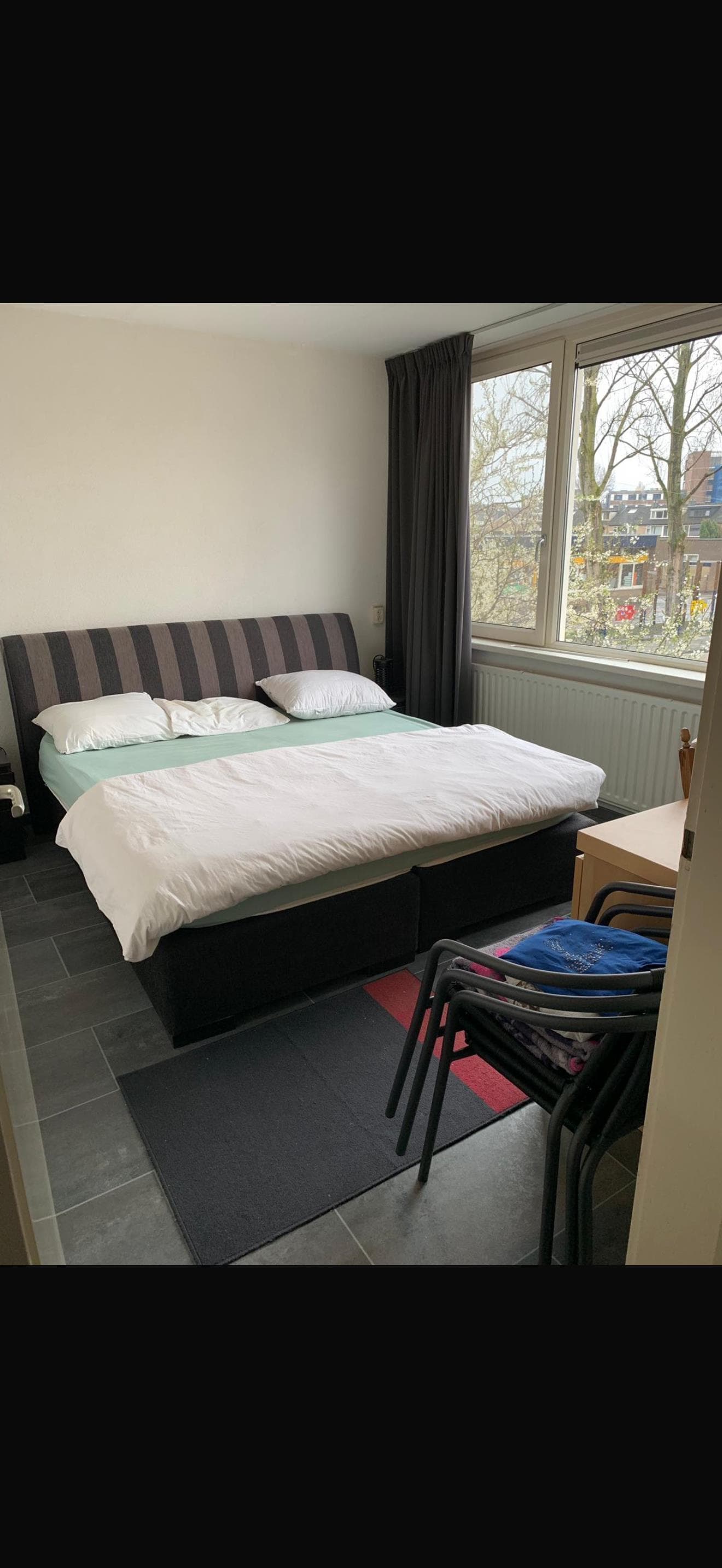 Kamer in Capelle aan den IJssel