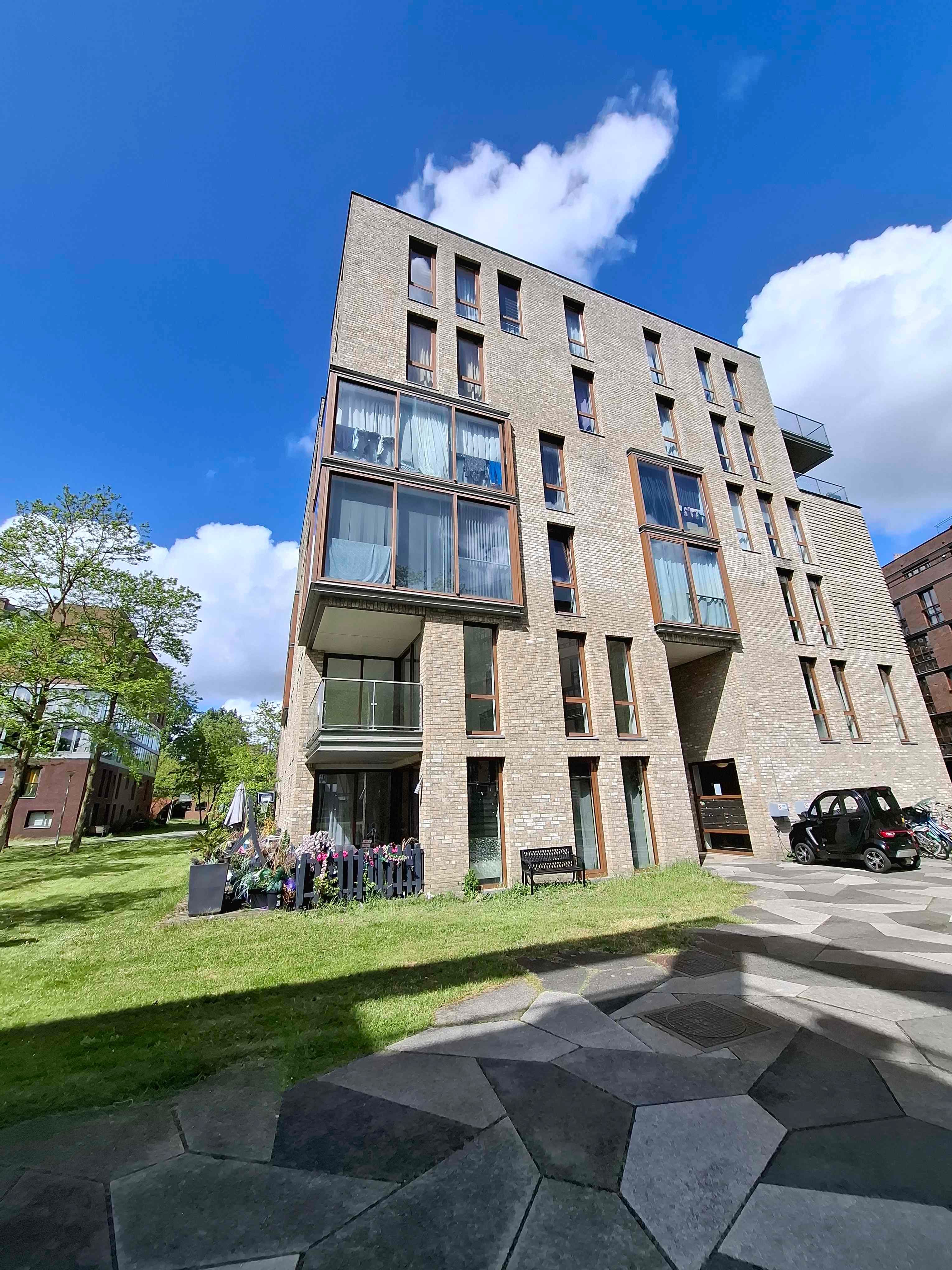 Woning te huur in Amsterdam — foto 1