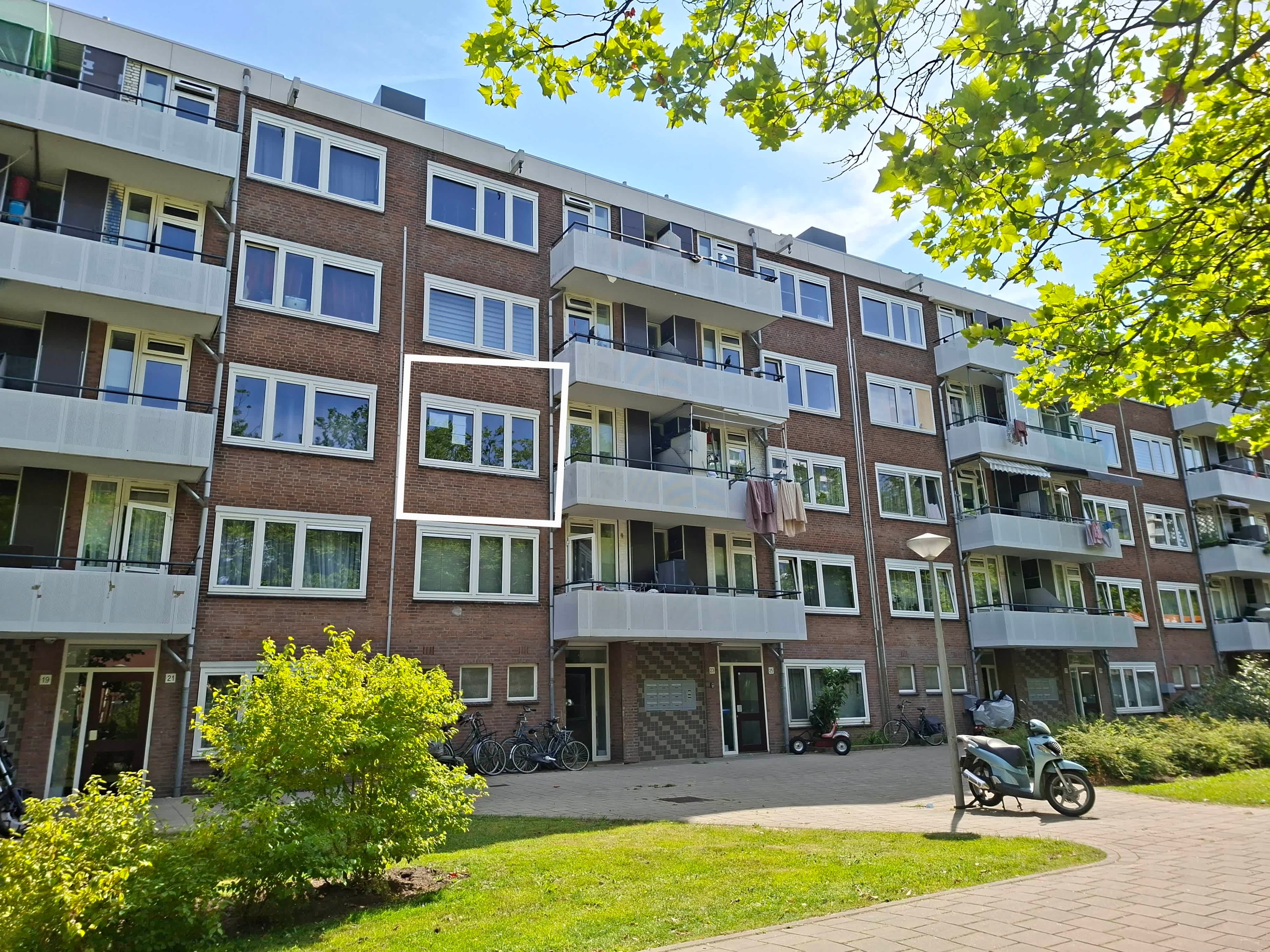 Woning te huur in Amsterdam — foto 1