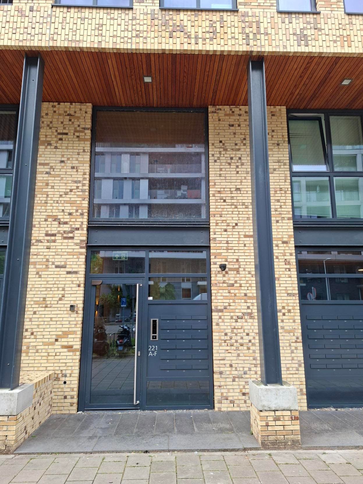 Appartement te huur in Amsterdam — foto 1