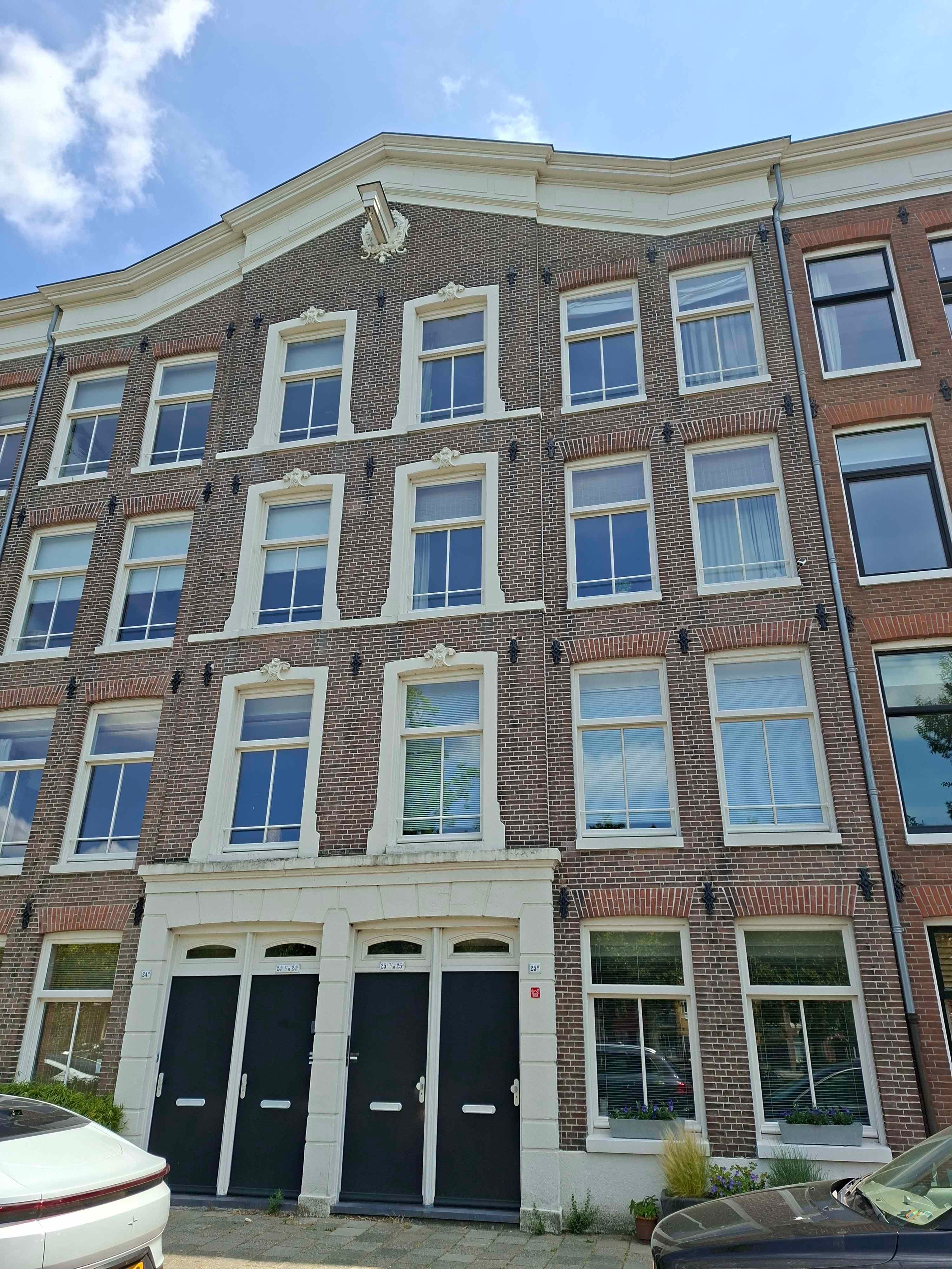 Woning te huur in Amsterdam — foto 1