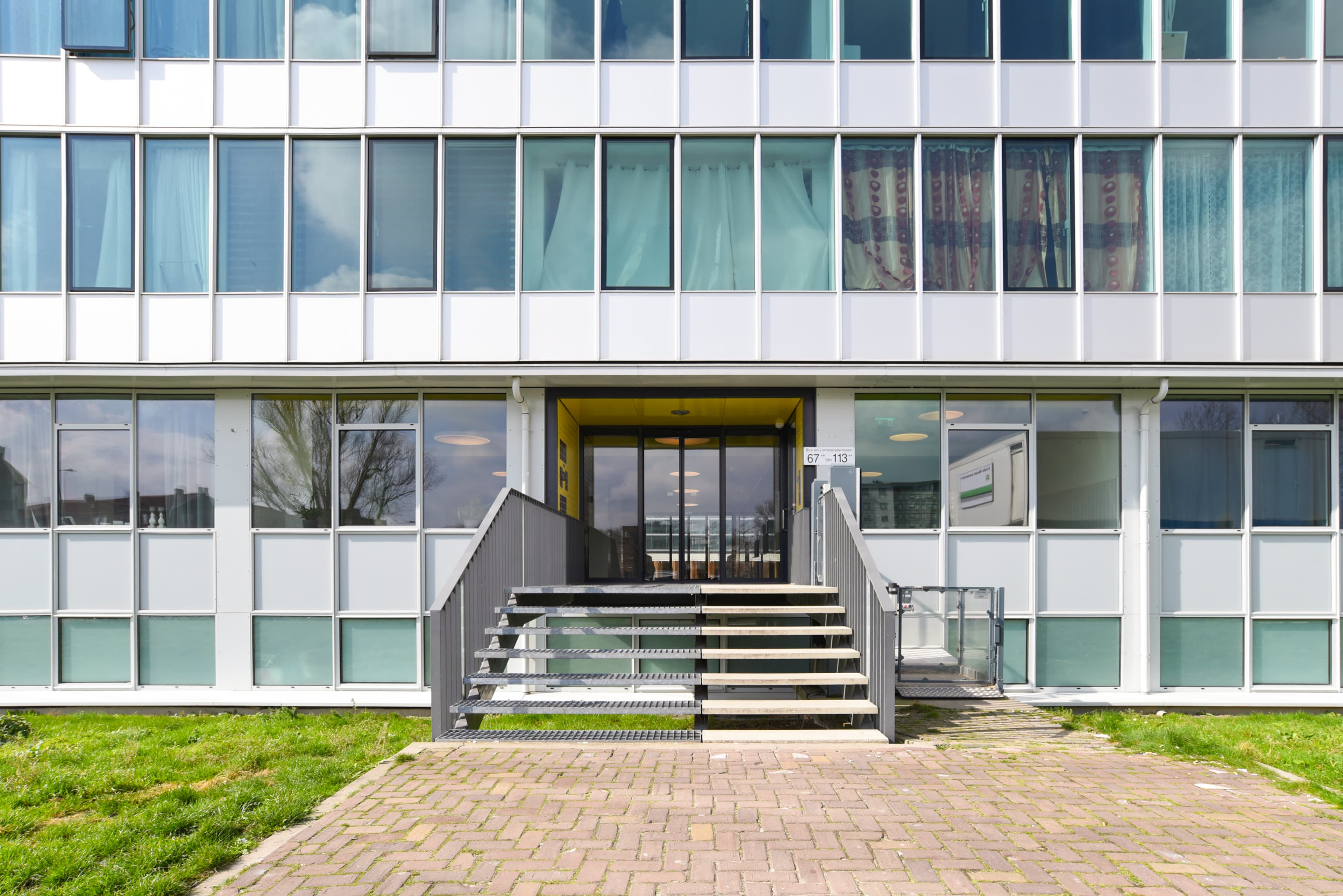 Woning te huur in Amsterdam — foto 1